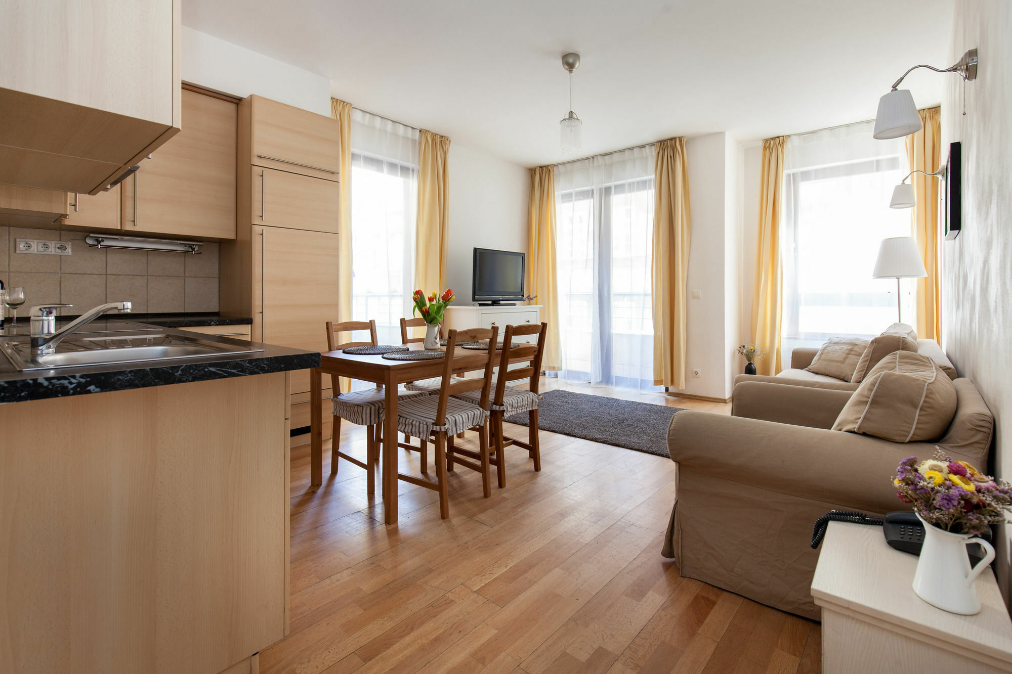 Town Hall Apartments Budapest Extérieur photo